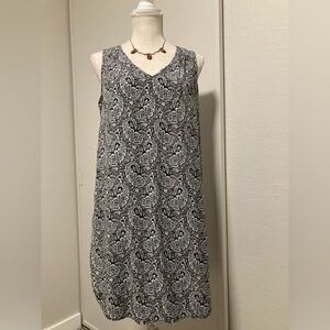 GAP dress.